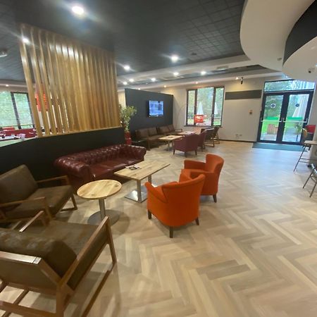 Hotel Ibis Rugby East à Crick  Extérieur photo