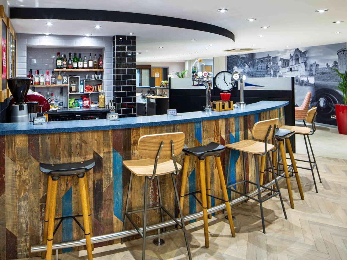 Hotel Ibis Rugby East à Crick  Extérieur photo