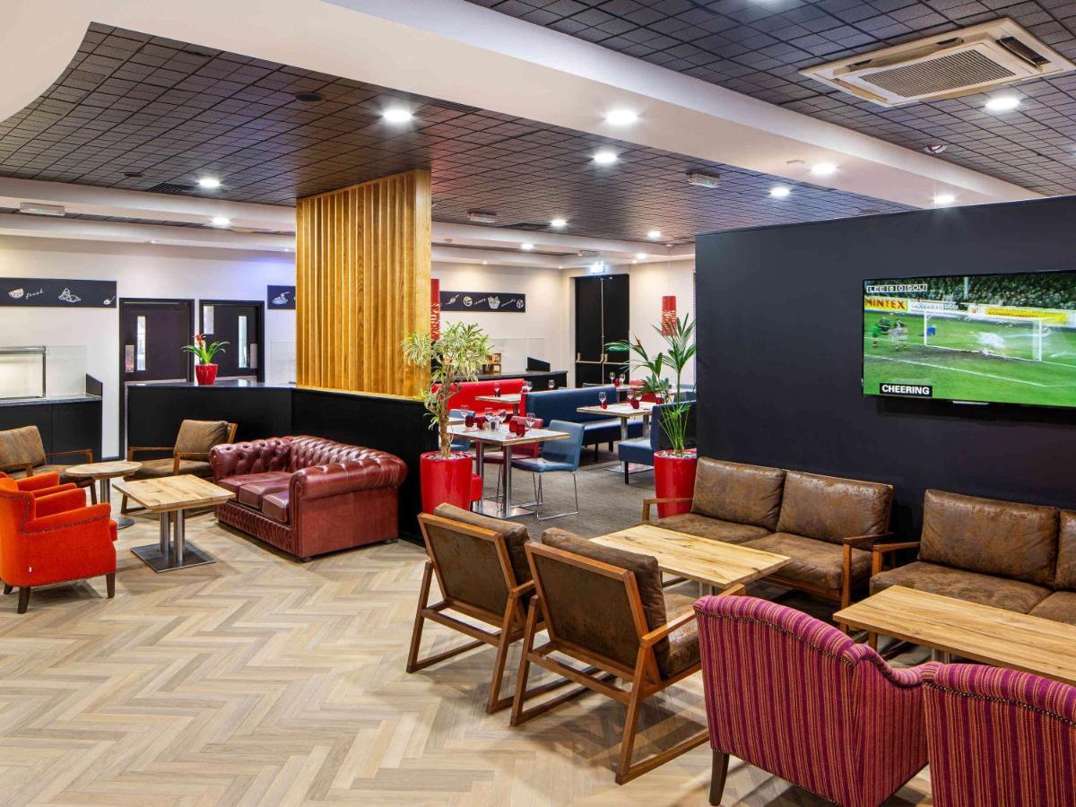 Hotel Ibis Rugby East à Crick  Extérieur photo