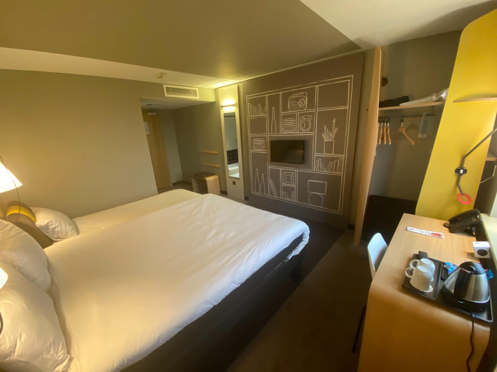 Hotel Ibis Rugby East à Crick  Extérieur photo